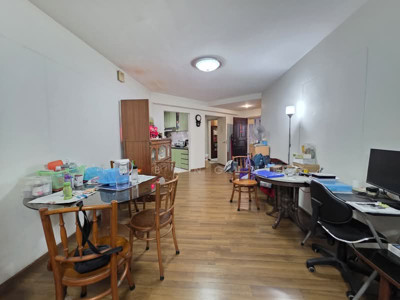 457 Choa Chu Kang Avenue 4, 457 Choa Chu Kang Avenue 4, 4 Bedrooms, 1,528 sqft, HDB Flat For Sale, by Ken Bong 黄慧锋, 500199229 - Living Room - PropertyGuru.com.sg