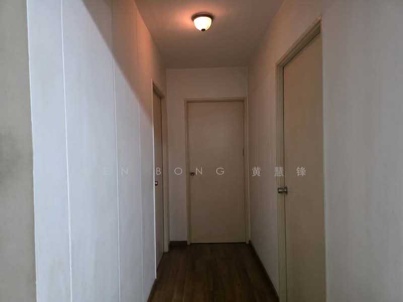 457 Choa Chu Kang Avenue 4, 457 Choa Chu Kang Avenue 4, 4 Bedrooms, 1,528 sqft, HDB Flat For Sale, by Ken Bong 黄慧锋, 500199229 - Corridor - PropertyGuru.com.sg