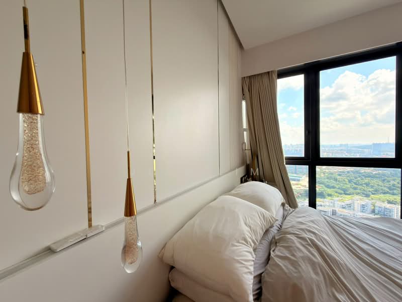Whistler Grand, 107 West Coast Vale, 2 Bedrooms, 689 sqft, Condominium For Sale, by Jean Lim, 500199236 - Bedroom - PropertyGuru.com.sg
