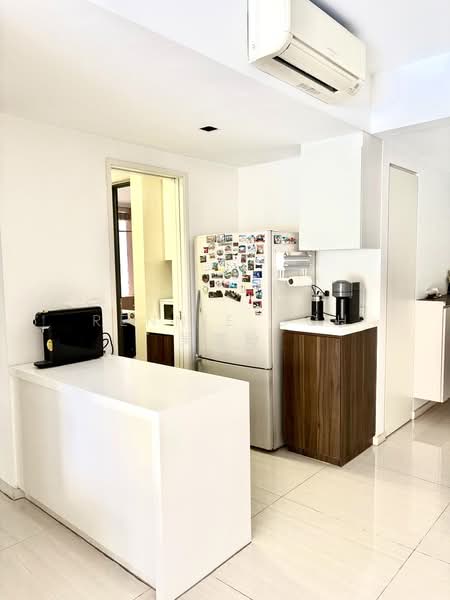 Riversound Residence, 1 Sengkang East Avenue, 4 Bedrooms, 1,259 sqft, Condominium For Sale, by Rennie Goh 吴蕊玲, 500199238 - Kitchen - PropertyGuru.com.sg