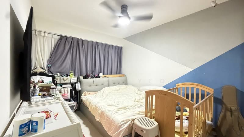 422B Northshore Drive, 422B Northshore Drive, 3 Bedrooms, 1,001 sqft, HDB Flat For Sale, by James Yeo, 500199249 - Bedroom - PropertyGuru.com.sg