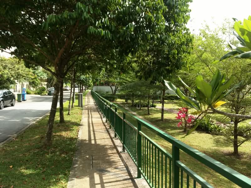 Thomson Walk Singapore, Thomson Walk, 3 Bedrooms, 3,000 sqft, Semi-Detached House For Sale, by Quah Susan, 500199258 - Walkway to Thomson Walk Playground - PropertyGuru.com.sg