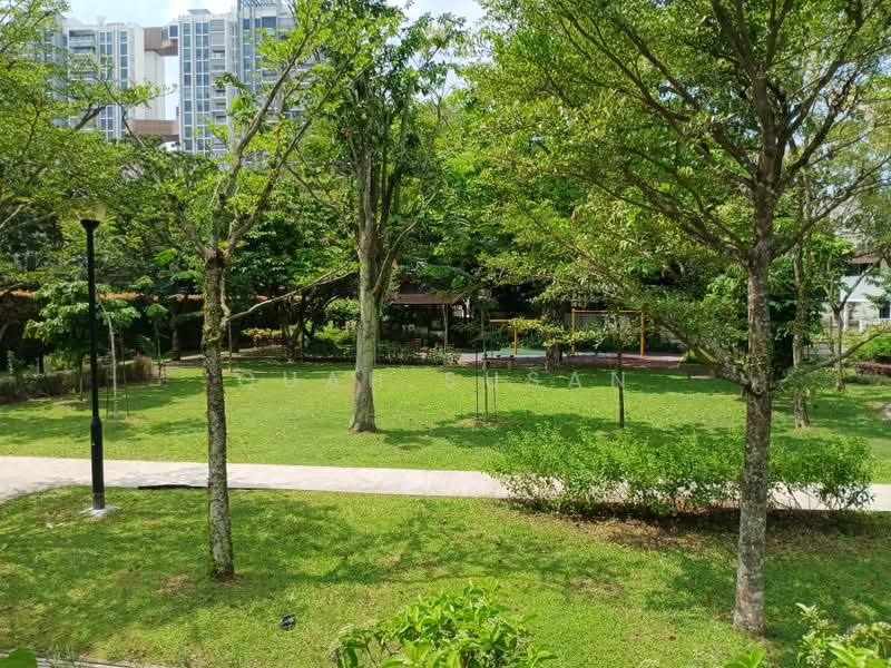 Thomson Walk Singapore, Thomson Walk, 3 Bedrooms, 3,000 sqft, Semi-Detached House For Sale, by Quah Susan, 500199258 - Shaded garden - PropertyGuru.com.sg