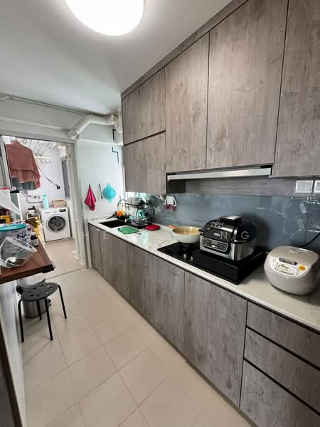 293C Bukit Batok Street 21, 293C Bukit Batok Street 21, 3 Bedrooms, 990 sqft, HDB Flat For Sale, by Sherman Ng, 500199262 - Kitchen - PropertyGuru.com.sg