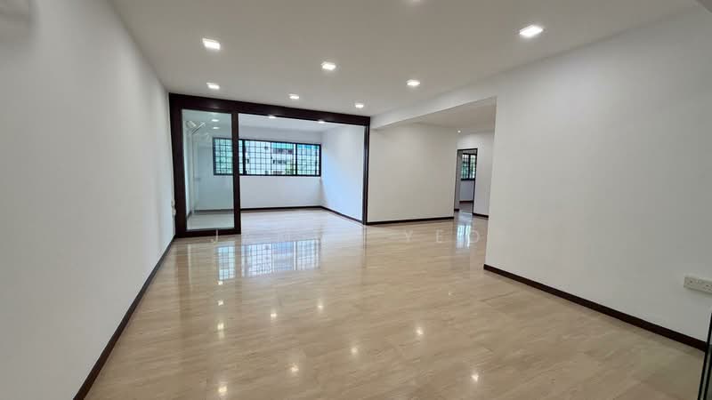 358 Hougang Avenue 5, 358 Hougang Avenue 5, 4 Bedrooms, 1,550 sqft, HDB Flat For Rent, by James Yeo, 500199268 - Living Room - PropertyGuru.com.sg