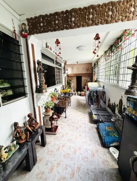 419 Woodlands Street 41, 419 Woodlands Street 41, 5 Bedrooms, 1,894 sqft, HDB Flat For Sale, by Ayu Zaimah Sabtu, 500199269 - Corridor - PropertyGuru.com.sg