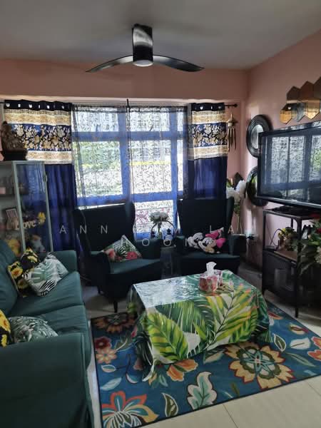 409C Northshore Drive, 409C Northshore Drive, 3 Bedrooms, 1,012 sqft, HDB Flat For Sale, by Ann Lim Lay Hoon, 500199270 - Living Room - PropertyGuru.com.sg