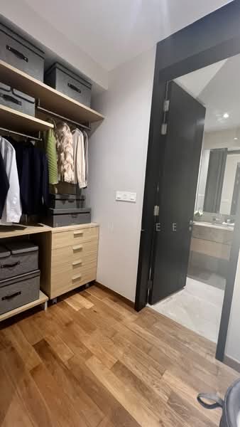 Concourse Skyline, 300 Beach Road, 4 Bedrooms, 1,668 sqft, Condominium For Sale, by John Lee, 500199271 - Interior - PropertyGuru.com.sg