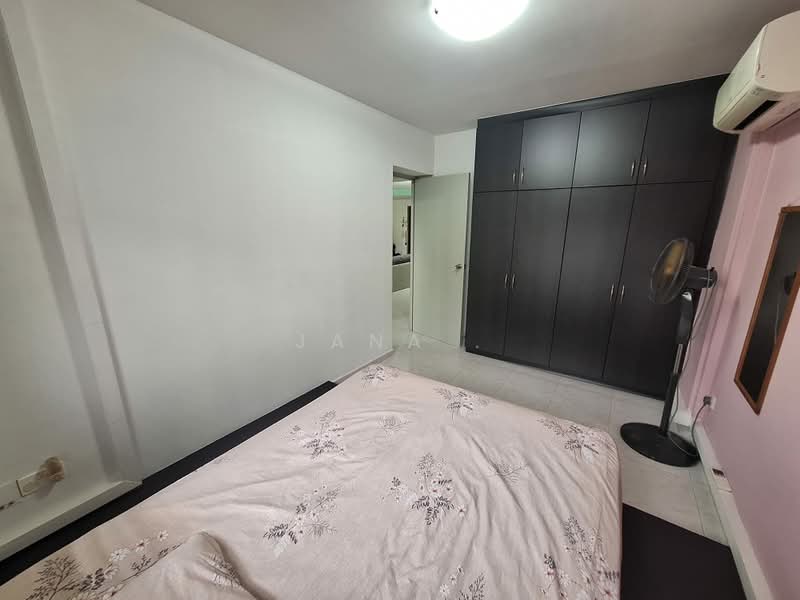 295A Compassvale Crescent, 295A Compassvale Crescent, 3 Bedrooms, 1,184 sqft, HDB Flat For Sale, by Jana ., 500199284 - Bedroom - PropertyGuru.com.sg