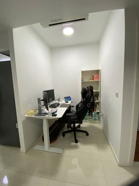 Condo Next to Potong Pasir MRT, Potong Pasir MRT, 2 Bedrooms, 690 sqft, Condominium For Sale, by Peck (Cheng Hwee Peck), 500199302 - Study - PropertyGuru.com.sg