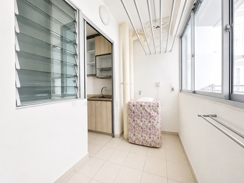 20 Teban Gardens Road, 20 Teban Gardens Road, 2 Bedrooms, 775 sqft, HDB Flat For Sale, by David Ang, 500199308 - Balcony - PropertyGuru.com.sg