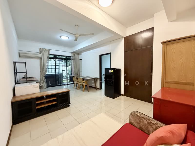 CHEAP Private Studios @ 82a Yuk Tong Ave, Yuk Tong Avenue, 1 Bedroom, 550 sqft, Corner Terrace For Rent, by Elizabeth Mok, 500199314 - Studio 2 (ground floor) - PropertyGuru.com.sg