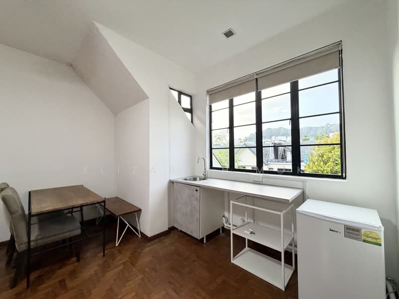 CHEAP Private Studios @ 82a Yuk Tong Ave, Yuk Tong Avenue, 1 Bedroom, 550 sqft, Corner Terrace For Rent, by Elizabeth Mok, 500199314 - Studio 4 (2nd floor) - PropertyGuru.com.sg