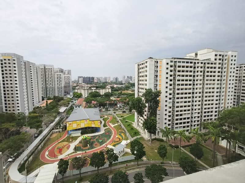 28 Cassia Crescent, 28 Cassia Crescent, 2 Bedrooms, 1,097 sqft, HDB Flat For Sale, by Eugene Ho, 500199315 - Exterior - PropertyGuru.com.sg
