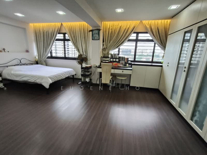 28 Cassia Crescent, 28 Cassia Crescent, 2 Bedrooms, 1,097 sqft, HDB Flat For Sale, by Eugene Ho, 500199315 - Bedroom - PropertyGuru.com.sg