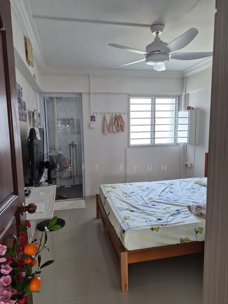 16 Teck Whye Lane, 16 Teck Whye Lane, 2 Bedrooms, 882 sqft, HDB Flat For Sale, by Jeff Eyun, 500199322 - Bedroom - PropertyGuru.com.sg