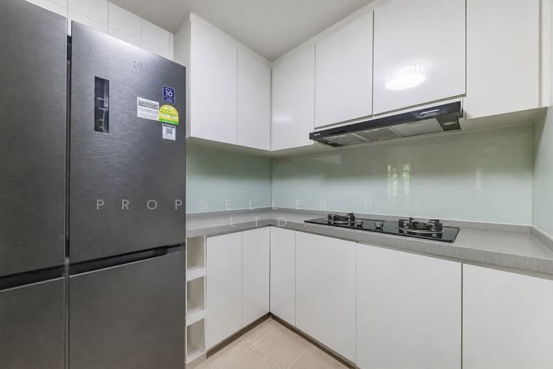 Avila Gardens, 15 Flora Road, 3 Bedrooms, 1,301 sqft, Condominium For Sale, by Florence Ho, 500199324 - Kitchen - PropertyGuru.com.sg