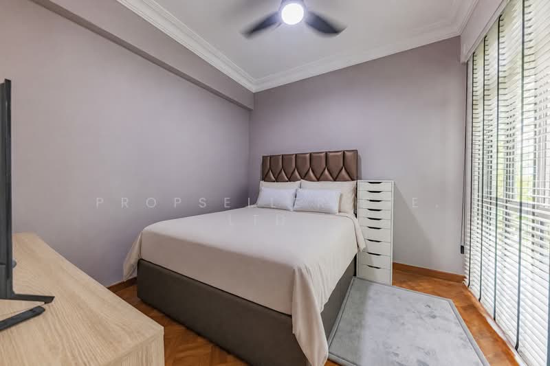 Avila Gardens, 15 Flora Road, 3 Bedrooms, 1,301 sqft, Condominium For Sale, by Florence Ho, 500199324 - Bedroom - PropertyGuru.com.sg