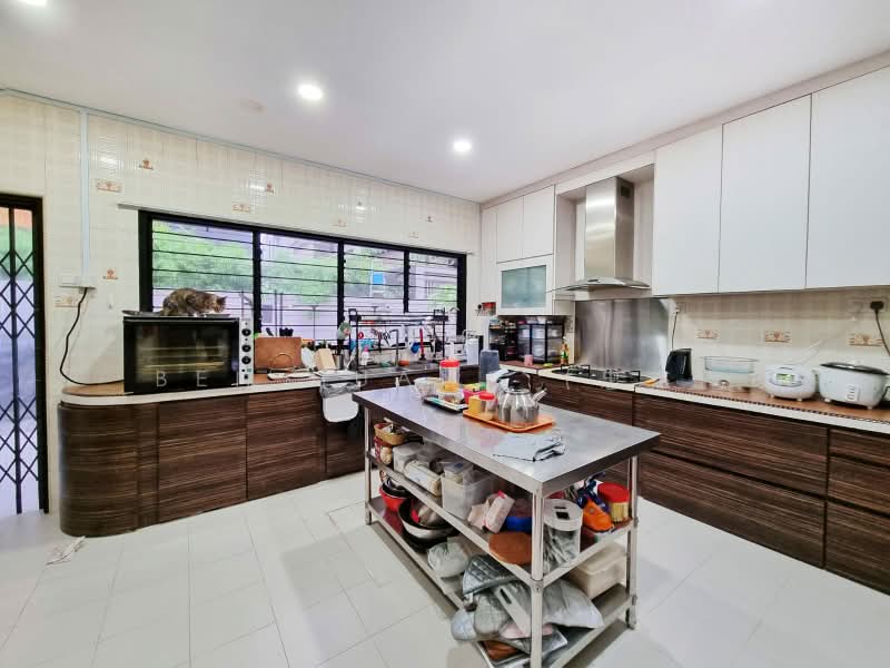 Kovan Estate Simon Corner Terrace Rebuilt With Ben Huang 84884454, , 4 Bedrooms, 2,400 sqft, Corner Terrace For Sale, by Ben Huang (忠杰), 500199339 - PropertyGuru.com.sg