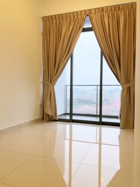 Midtown Residences, 1189 Upper Serangoon Road, 2 Bedrooms, 647 sqft, Condominium For Sale, by Moon Lim, 500199416 - PropertyGuru.com.sg