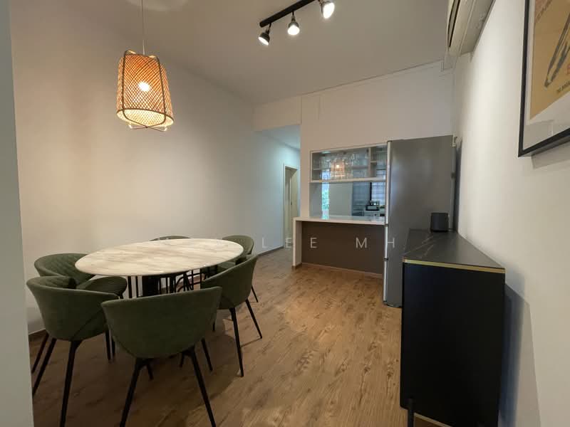The Beaumont, 145 Devonshire Road, 1 Bedroom, 990 sqft, Condominium For Rent, by May Lee MH, 500199422 - Dining Room - PropertyGuru.com.sg