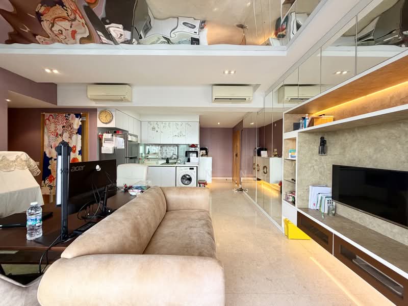 Eight Riversuites, 8 Whampoa East, 2 Bedrooms, 807 sqft, Condominium For Sale, by Jason Ng, 500199433 - Living Room - PropertyGuru.com.sg