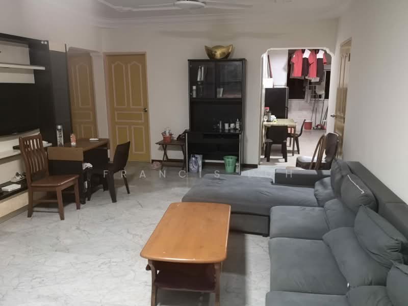166 Tampines Street 12, 166 Tampines Street 12, Room Rental, 150 sqft, HDB Flat For Rent, by Francis Loh, 500199436 - Living Room - PropertyGuru.com.sg