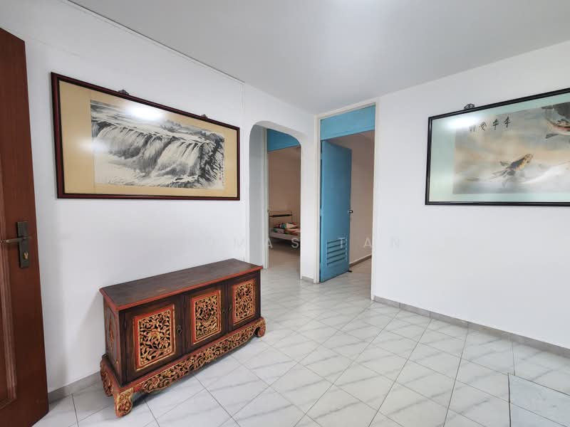 329 Serangoon Avenue 3, 329 Serangoon Avenue 3, 3 Bedrooms, 904 sqft, HDB Flat For Sale, by Thomas Tan, 500199449 - Interior - PropertyGuru.com.sg