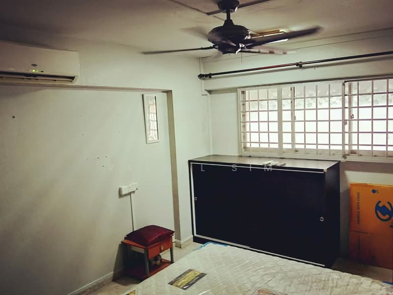 293 Tampines Street 22, 293 Tampines Street 22, Room Rental, 110 sqft, HDB Flat For Rent, by Rachel Sim, 500199450 - Bedroom - PropertyGuru.com.sg