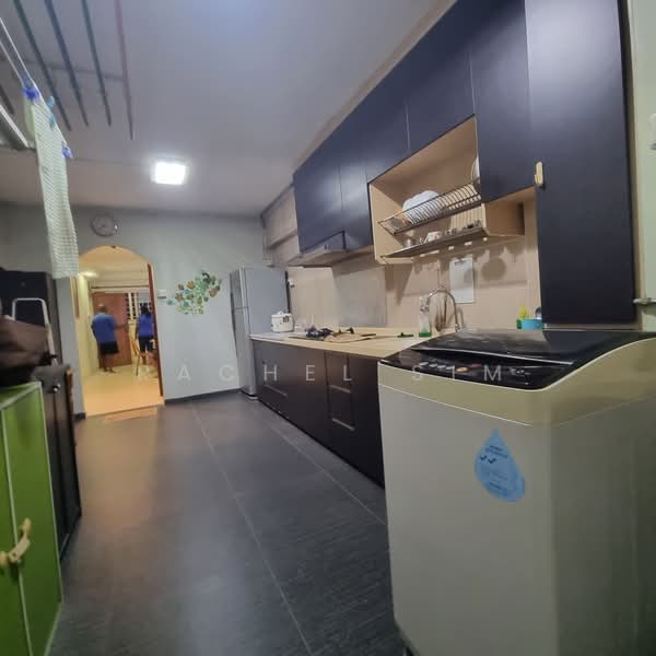 293 Tampines Street 22, 293 Tampines Street 22, Room Rental, 110 sqft, HDB Flat For Rent, by Rachel Sim, 500199450 - Kitchen - PropertyGuru.com.sg