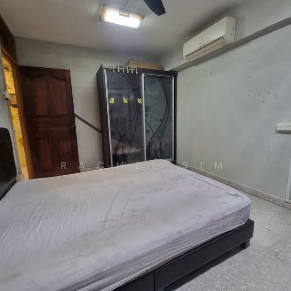 293 Tampines Street 22, 293 Tampines Street 22, Room Rental, 110 sqft, HDB Flat For Rent, by Rachel Sim, 500199450 - Bedroom - PropertyGuru.com.sg