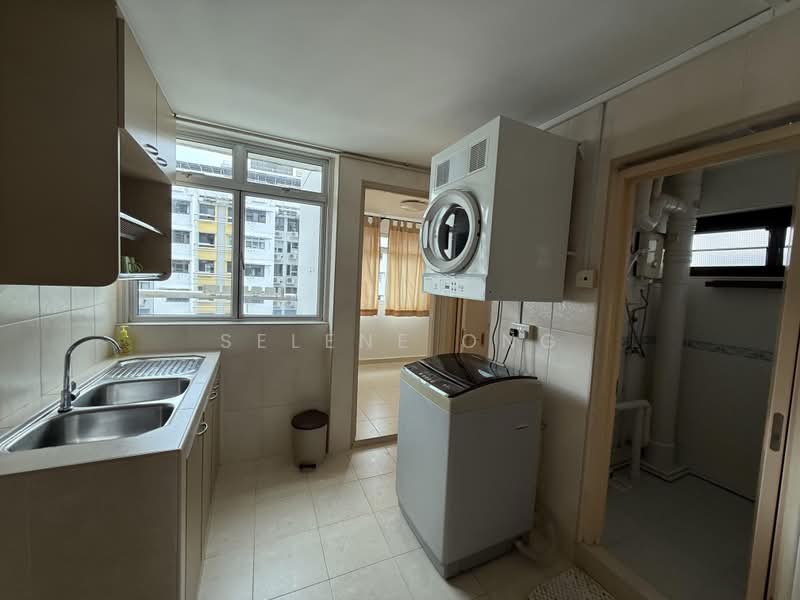 2 Ghim Moh Road, 2 Ghim Moh Road, 3 Bedrooms, 700 sqft, HDB Flat For Sale, by Selene Ong, 500199451 - Kitchen - PropertyGuru.com.sg