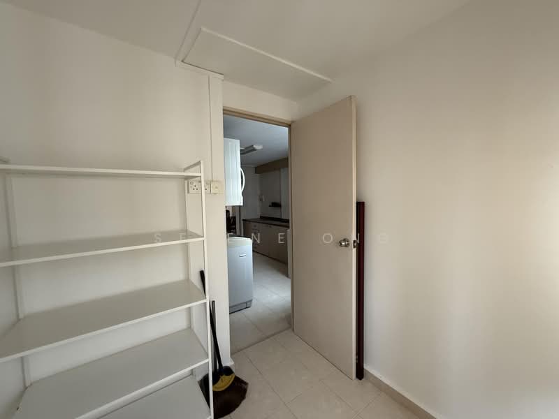 2 Ghim Moh Road, 2 Ghim Moh Road, 3 Bedrooms, 700 sqft, HDB Flat For Sale, by Selene Ong, 500199451 - Kitchen - PropertyGuru.com.sg