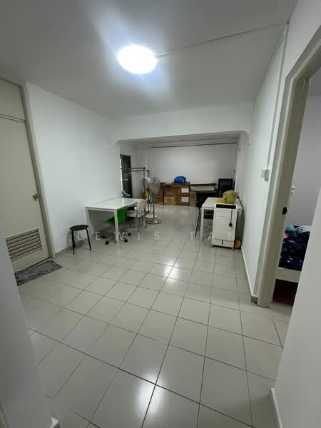 835 Jurong West Street 81, 835 Jurong West Street 81, 4 Bedrooms, 1,302 sqft, HDB Flat For Sale, by Lewis Tan, 500199457 - Interior - PropertyGuru.com.sg