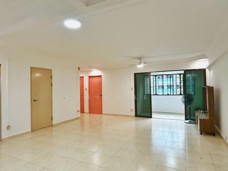 537 Woodlands Drive 16, 537 Woodlands Drive 16, 3 Bedrooms, 1,302 sqft, HDB Flat For Sale, by Chriss Lee, 500199460 - Living Room - PropertyGuru.com.sg