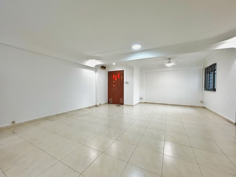 537 Woodlands Drive 16, 537 Woodlands Drive 16, 3 Bedrooms, 1,302 sqft, HDB Flat For Sale, by Chriss Lee, 500199460 - Living Room - PropertyGuru.com.sg