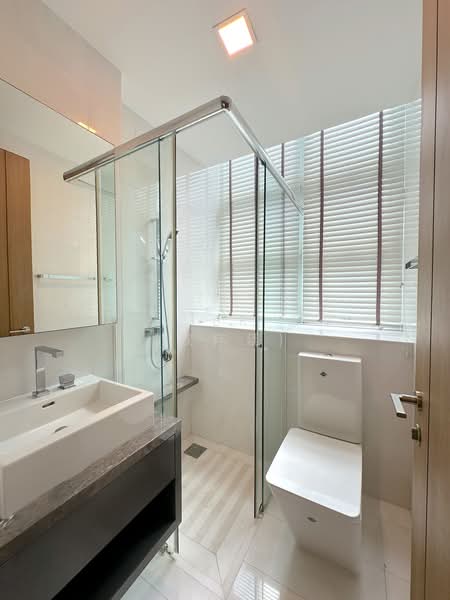Residences @ Emerald Hill, 119 Emerald Hill Road, 3 Bedrooms, 1,657 sqft, Condominium For Sale, by Xavier Aw (欧伟廷), 500199471 - Bathroom 2 - PropertyGuru.com.sg