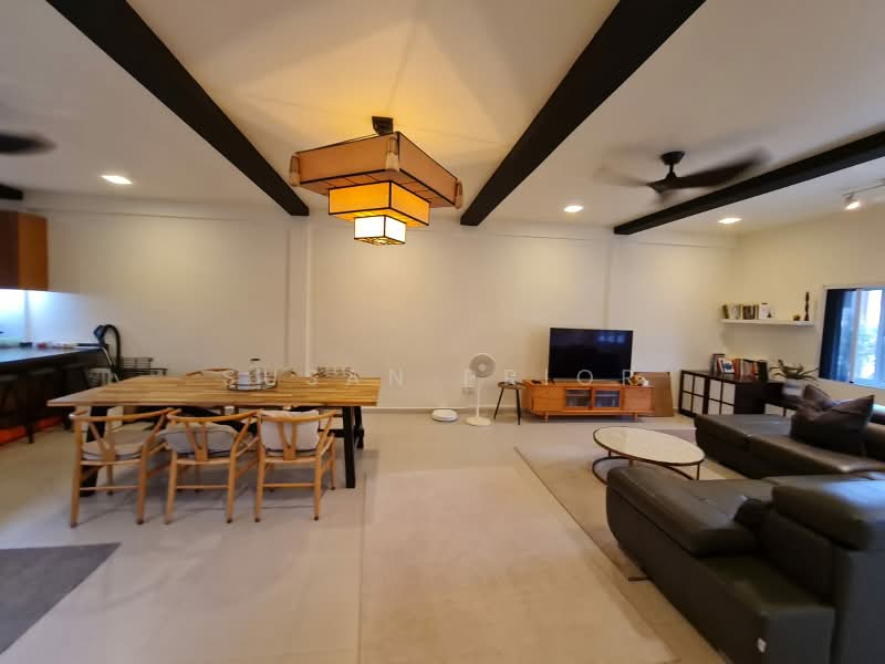 Tiong Bahru Biggest 2 Bed, Tiong Bahru Road, 2 Bedrooms, 1,275 sqft, Conservation House For Sale, by Susan Prior, 500199473 - Living Room - PropertyGuru.com.sg