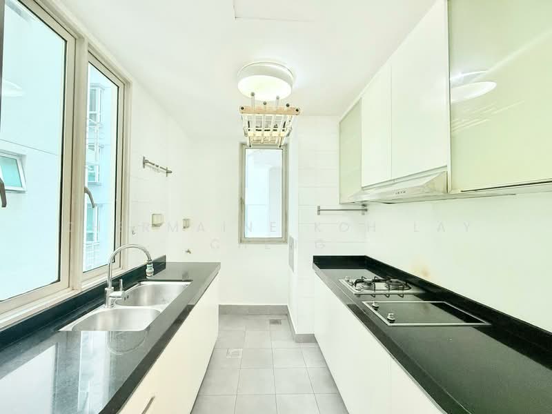 The Nexus, 955 Bukit Timah Road, Clementi Park / Upper Bukit Timah, 2 Bedrooms, 1,055 sqft, Condominium For Sale, by CHERMAINE Koh Lay Cheng, 500199476 - Kitchen - PropertyGuru.com.sg