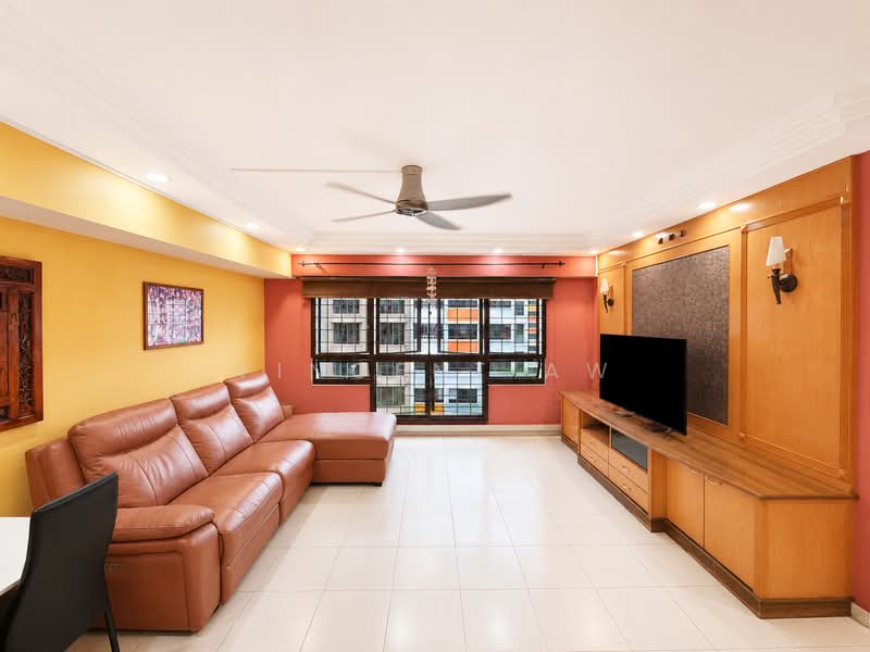 635 Choa Chu Kang North 6, 635 Choa Chu Kang North 6, 4 Bedrooms, 1,539 sqft, HDB Flat For Sale, by Vincent Aw, 500199482 - Living Room - PropertyGuru.com.sg