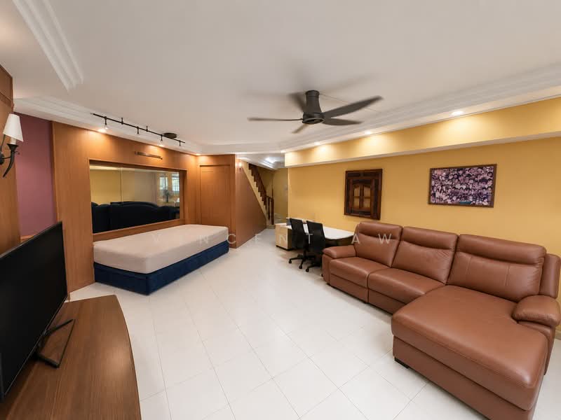 635 Choa Chu Kang North 6, 635 Choa Chu Kang North 6, 4 Bedrooms, 1,539 sqft, HDB Flat For Sale, by Vincent Aw, 500199482 - Living Room - PropertyGuru.com.sg