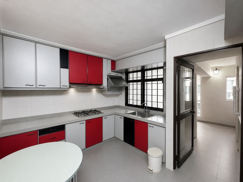 635 Choa Chu Kang North 6, 635 Choa Chu Kang North 6, 4 Bedrooms, 1,539 sqft, HDB Flat For Sale, by Vincent Aw, 500199482 - Kitchen - PropertyGuru.com.sg