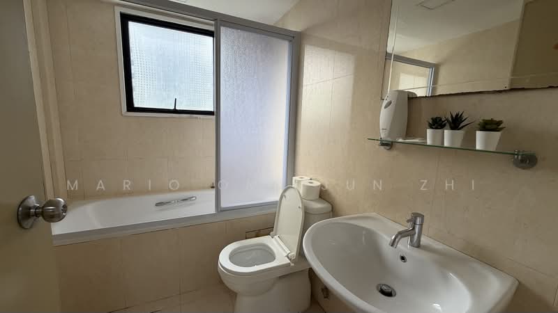 Central Green, 1 Jalan Membina, Room Rental, 200 sqft, Condominium For Rent, by Mario Ong Jun Zhi, 500199487 - Bathroom - PropertyGuru.com.sg