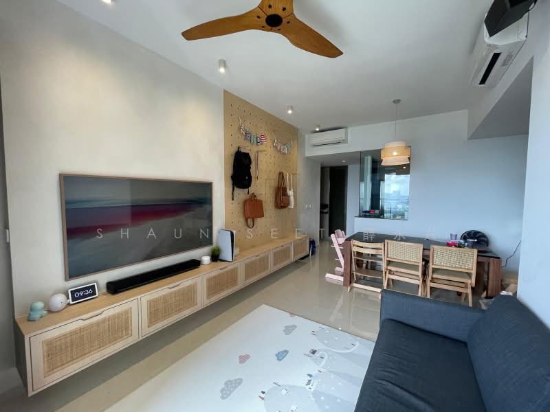 Whistler Grand, 109 West Coast Vale, 3 Bedrooms, 1,066 sqft, Condominium For Sale, by Shaun Seet 薛永兴, 500199495 - Living Room - PropertyGuru.com.sg