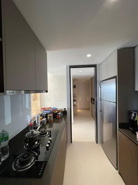 Whistler Grand, 109 West Coast Vale, 3 Bedrooms, 1,066 sqft, Condominium For Sale, by Shaun Seet 薛永兴, 500199495 - Kitchen - PropertyGuru.com.sg