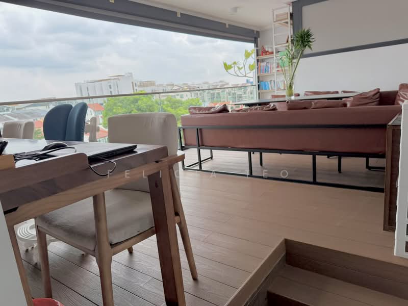 One Robey, 1 Robey Crescent, 4 Bedrooms, 1,195 sqft, Condominium For Sale, by Felicia Teo, 500199496 - Living Room - PropertyGuru.com.sg