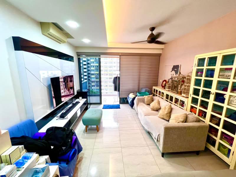 Parc Centros, 82 Punggol Central, 3 Bedrooms, 990 sqft, Condominium For Sale, by Jeffrey Lee, 500199506 - Living Room - PropertyGuru.com.sg
