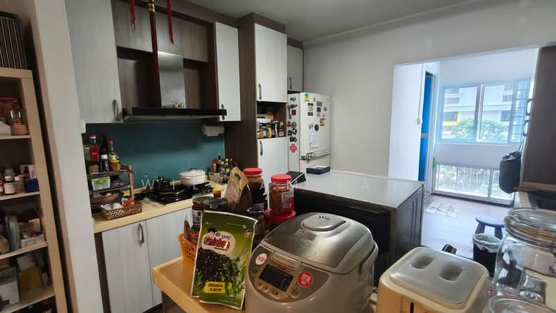 894D Woodlands Drive 50, 894D Woodlands Drive 50, 3 Bedrooms, 1,076 sqft, HDB Flat For Sale, by William Tan 陳威誦, 500199507 - Kitchen - PropertyGuru.com.sg