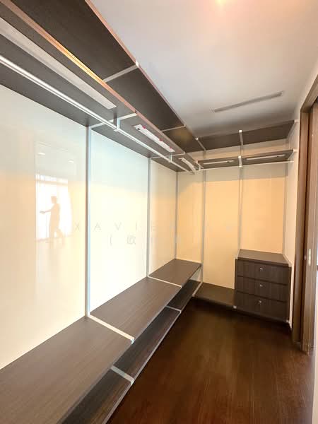 Residences @ Emerald Hill, 119 Emerald Hill Road, 5 Bedrooms, 5,791 sqft, Condominium For Sale, by Xavier Aw (欧伟廷), 500199509 - Walk-in Wardrobe - PropertyGuru.com.sg