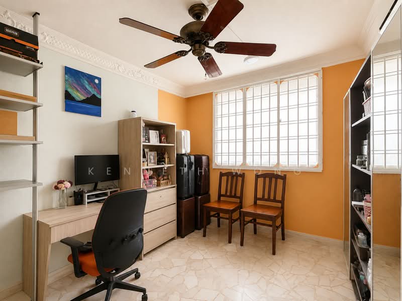 334 Woodlands Street 32, 334 Woodlands Street 32, 3 Bedrooms, 893 sqft, HDB Flat For Sale, by Kenneth Wong, 500199522 - Study - PropertyGuru.com.sg